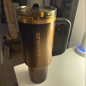 Stanley Black Honey Travel Mug